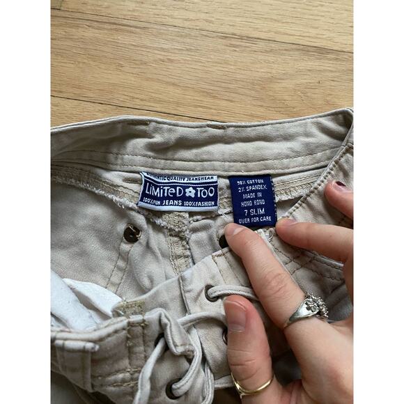 Limited Too Grey Capri Kids Y2K Pants - Picture 2 of 6